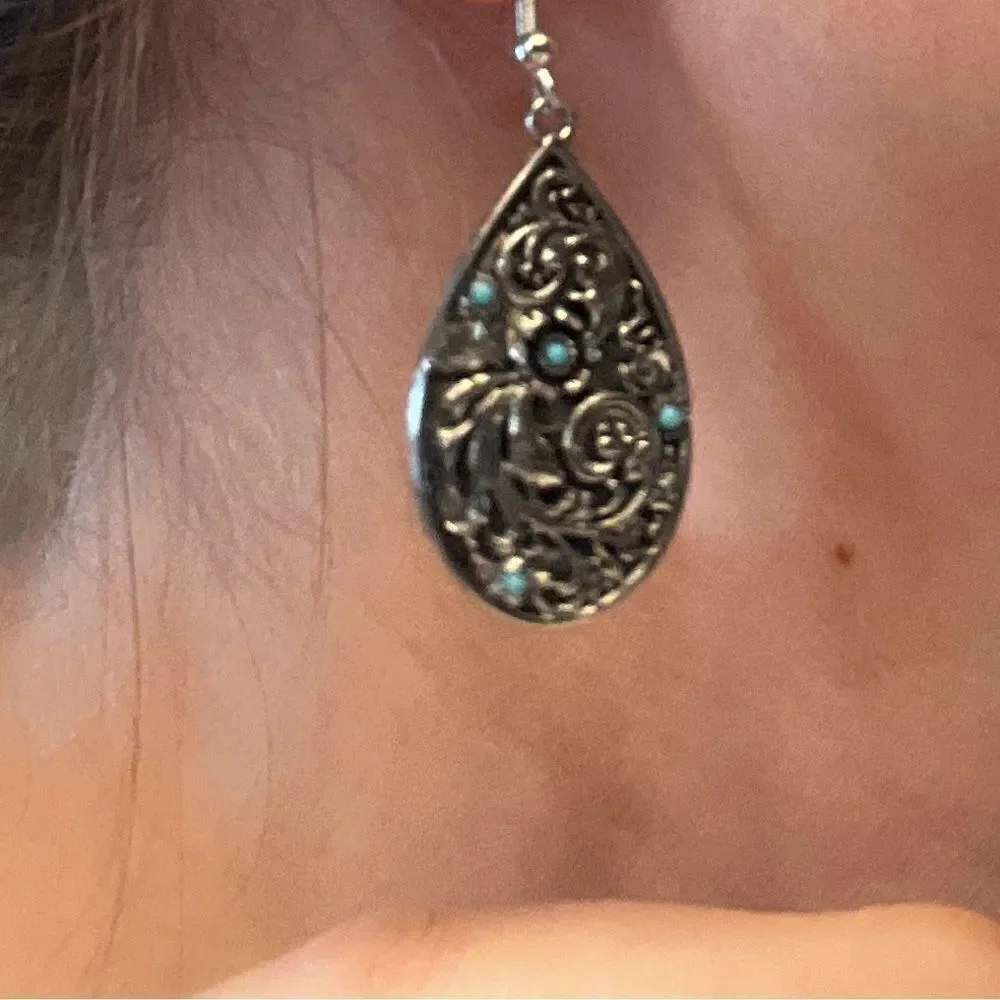 Western Bohemian Style Fake  Turquoise Water Drop Shaped‎ Earrings